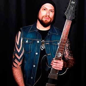 Andy James