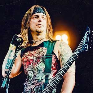 Matthew Tuck