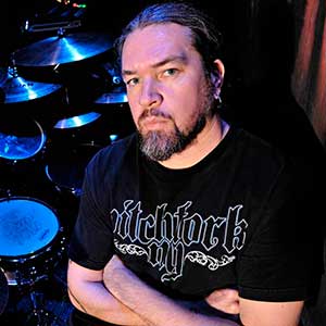Tomas Haake
